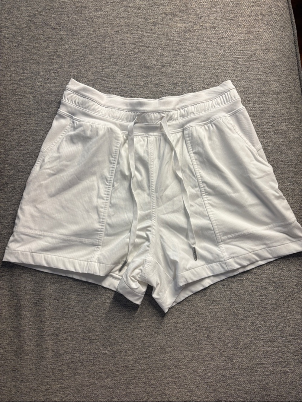 Lululemon Dance Studio High-Rise Short 3.5"